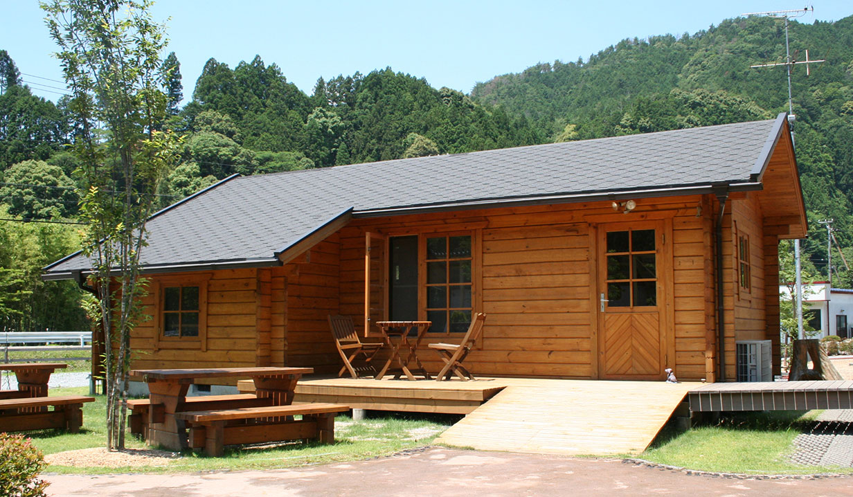 ログハウス：サービス